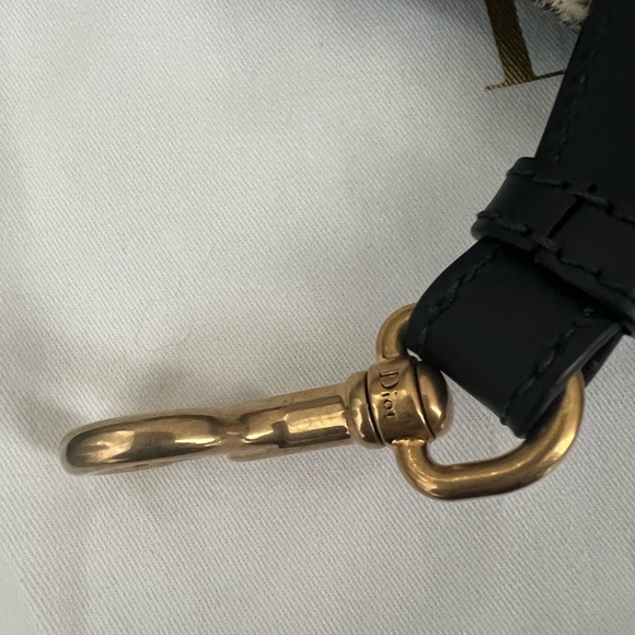 Dior shoulder strap with ring - Picture 8 of 8